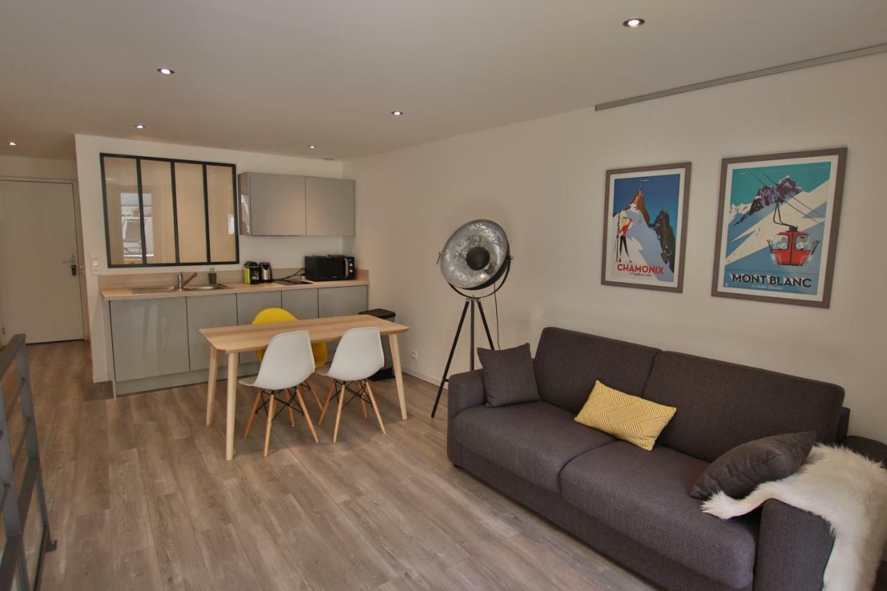 Le 17 Faubourg Apartment Annecy Exterior photo